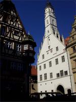 Das Rathaus in Rothenburg o. d. T.