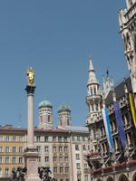 Mariensäule, Frauenkirche + Neues Rathaus München