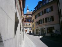 Stein am Rhein, Blick aus einer Gasse zum Rathaus
