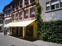 In der Hauptstraße des Städtchens