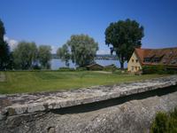 Blick vom Klostergarten auf den Gnadensee