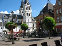 Marktplatz Boppard mit Thonetbrunnen