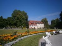 Insel Mainau, im Schloßhof