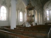Die Kanzel der gleichen Kirche