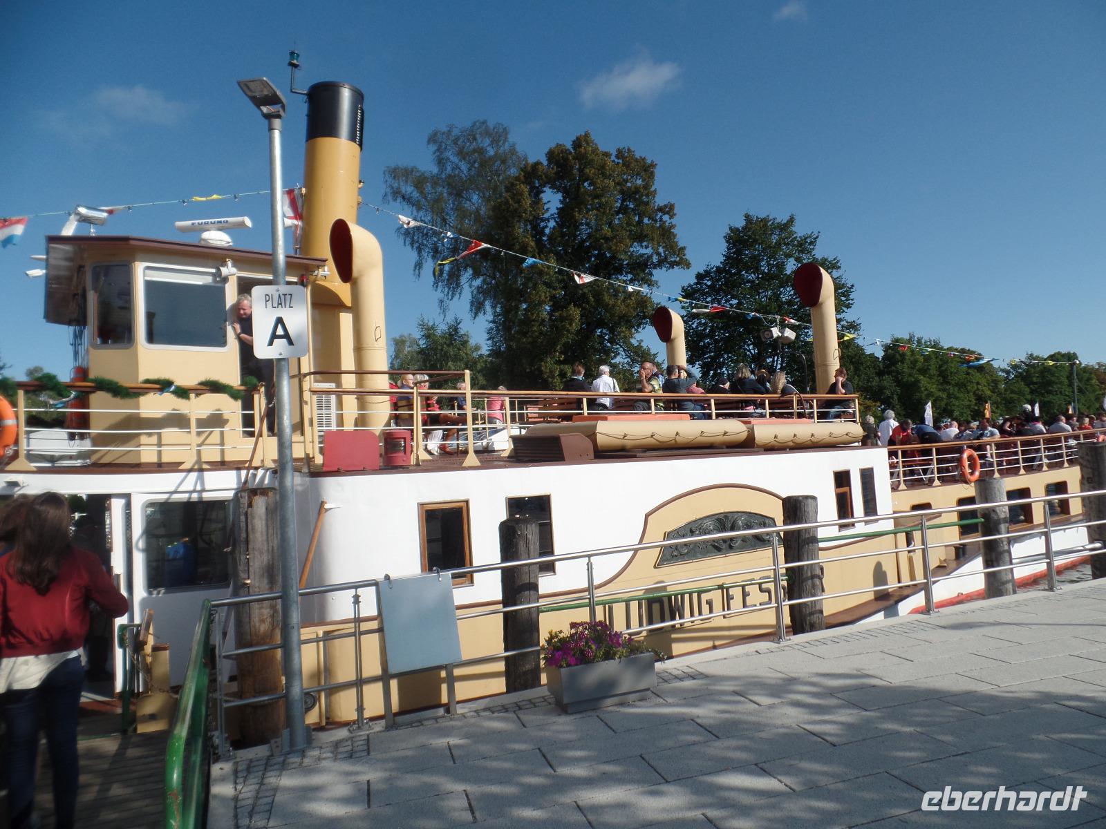 unser Schiff im Hafen Prien/Stock