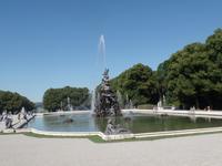 Wasserspiele am Schloss