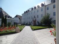 Innenhof des Klosters Frauenwörth