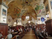 im Hofbräuhaus