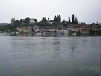 Blick auf die gegenüberliegende Seite von Stein am Rhein