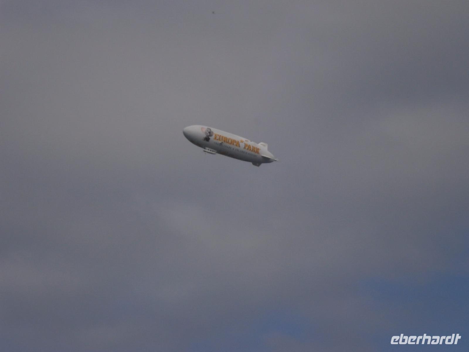 Zeppelin über Konstanz