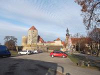 Blick auf Burg Querfurt vom Parkplatz