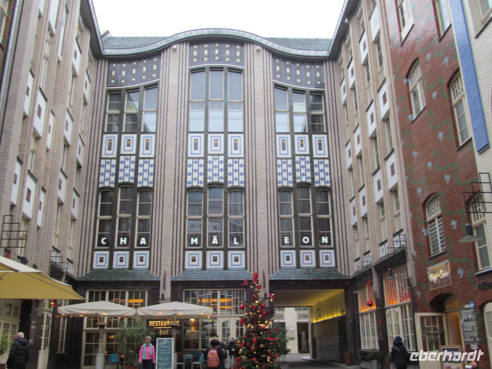 Spaziergang durch Hackesche Höfe