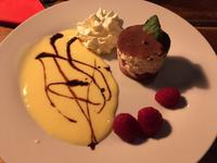 Abendessen im Pferdestall (2)