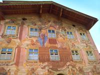 ... und noch üppiger.