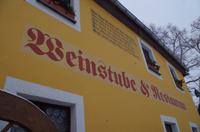 Zum Mittagessen kehren wir in eine Weinstube ein