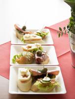 Zum Empfang bei Eberhardt standen kleine Häppchen bereit