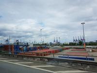 Hamburg, Hafen mit Elfi im Hintergrund