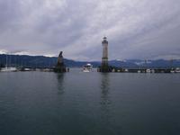 Die weltbekannte Hafeneinfahrt von Lindau mit dem 