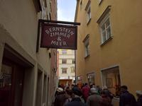 Hier also befindet sich das weltweit gesuchte ...