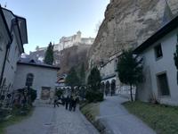 Die Hohensalzburg hoch über der Stadt.