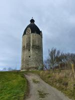Schloss Neuenburg bei Freyburg, Bergfried 