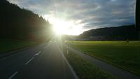 Auf der Straße im Schwarzwald