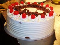 Die Schwarzwälder Kirschtorte ist fertig 