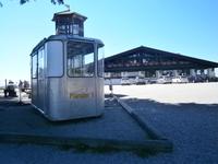 Eine Seilbahngondel aus früheren Zeiten