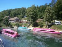 Weitere Schiffe stehen zur Fahrt bereit