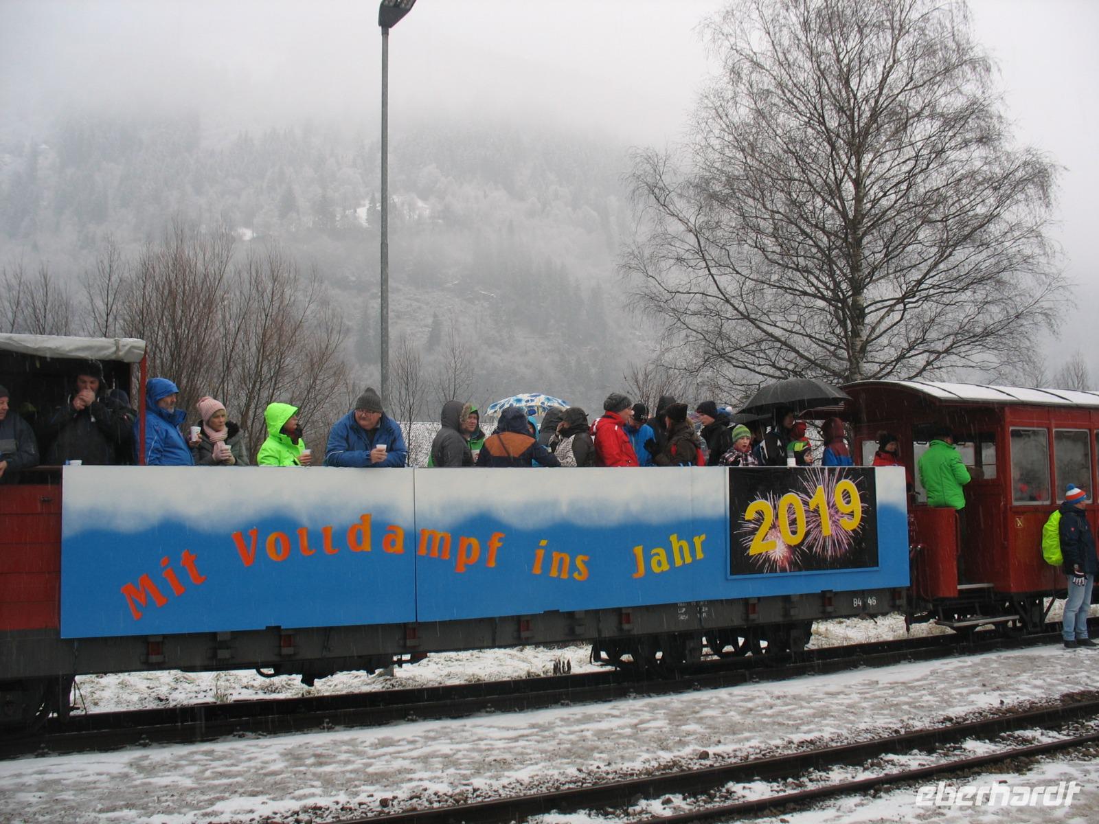 Sylvesterzug im Zillertal