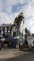 Das Kunsthaus nach Friedensreich Hundertwasser in Abensberg