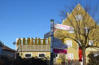 schöne Hinweisschilder