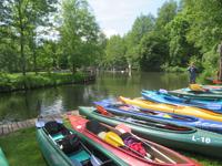 Paddelboote in Leipe