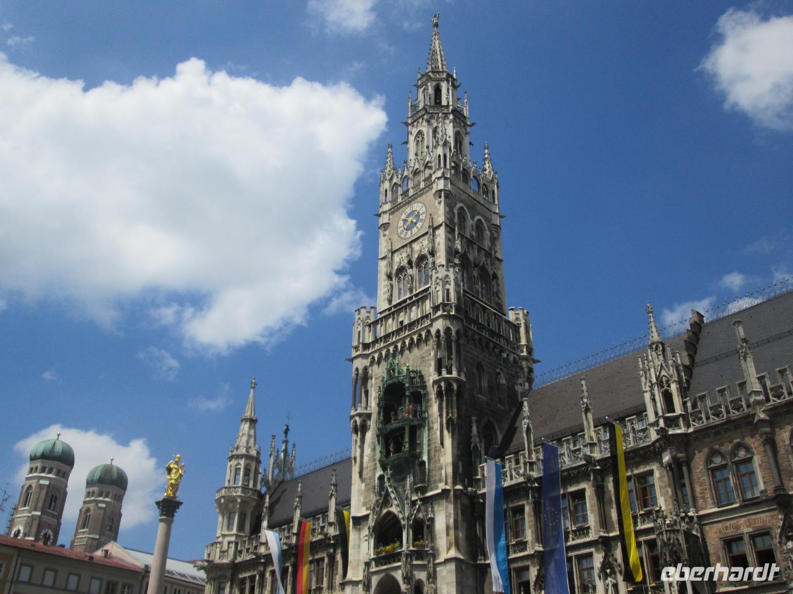 Frauenkirche und Neues Rathaus