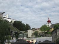Salzburg:Benediktinerinnenkloster Nonnberg und Teil der Festung 