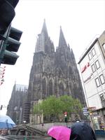 14 Köln Regen - Dom b