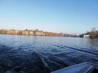 Fahrt mit der Fähre auf der Außenalster in Hamburg