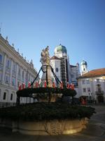2 Tag Passau, Der Patrona Bavarie Brunnen mit den Symbolen der 3 Flüsse