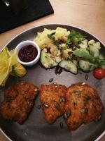 2 Tag Passau-Hacklberg, Mittagessen, Backhendl im Brauhaus