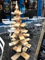 Nun ja - auch so kann ein Weihnachtsbaum im Elsass aussehen...