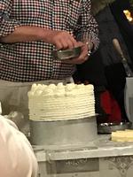 Jetzt Schwarzwälder Kirschtorte: Im Triberger Restaurant Lilie offenbart der Bäcker sein Geheimnis: 