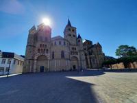 Flusskreuzfahrt mit A-ROSA FLORA • Altstadt in Trier mit Dom