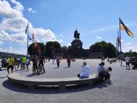 Flusskreuzfahrt mit A-ROSA FLORA • Kaiser-Wilhelm-Denkmal am Deutschen Eck in Koblenz