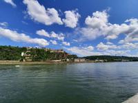 Flusskreuzfahrt mit A-ROSA FLORA • am Deutschen Eck in Koblenz mit Blick auf die Festung Ehrenbreitstein