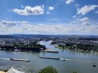 Flusskreuzfahrt mit A-ROSA FLORA • Blick auf das Deutsche Eck mit Rhein und Mosel in Koblenz
