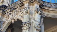 Barock-Architektur im Zwinger Dresden