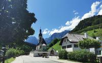 Ramsau, Blick auf den Malerwinkel mit St. Sebastian Kirche