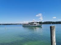 Mit diesen Booten kann man Ausflüge auf dem Chiemsee machen