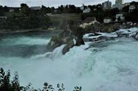 23 m brausen die Wassermassen hinab