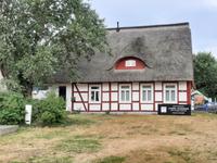 Ahrenshoop - ehemalige Dorfschule